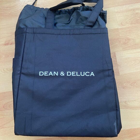 Dean & Deluca Black Insulated Cooler Bag / Tote - 14” x 11.5” x 5.25” - Picture 4 of 9